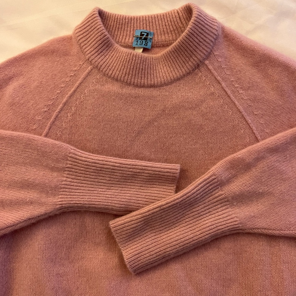 Pink cashmere artizia Bavarian cropped sweater